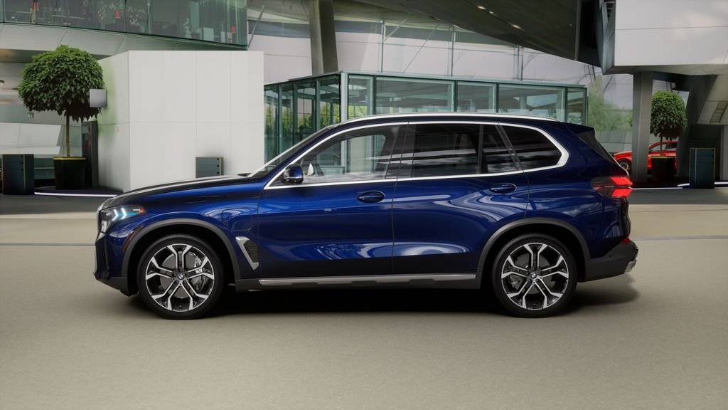 New 2026 Tanzanite Blue II Metallic BMW xDrive50e image 29