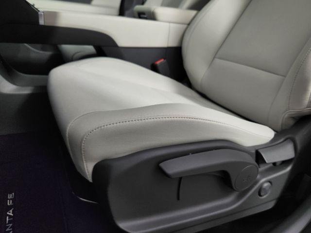 New 2027  Hyundai SE AWD image 14