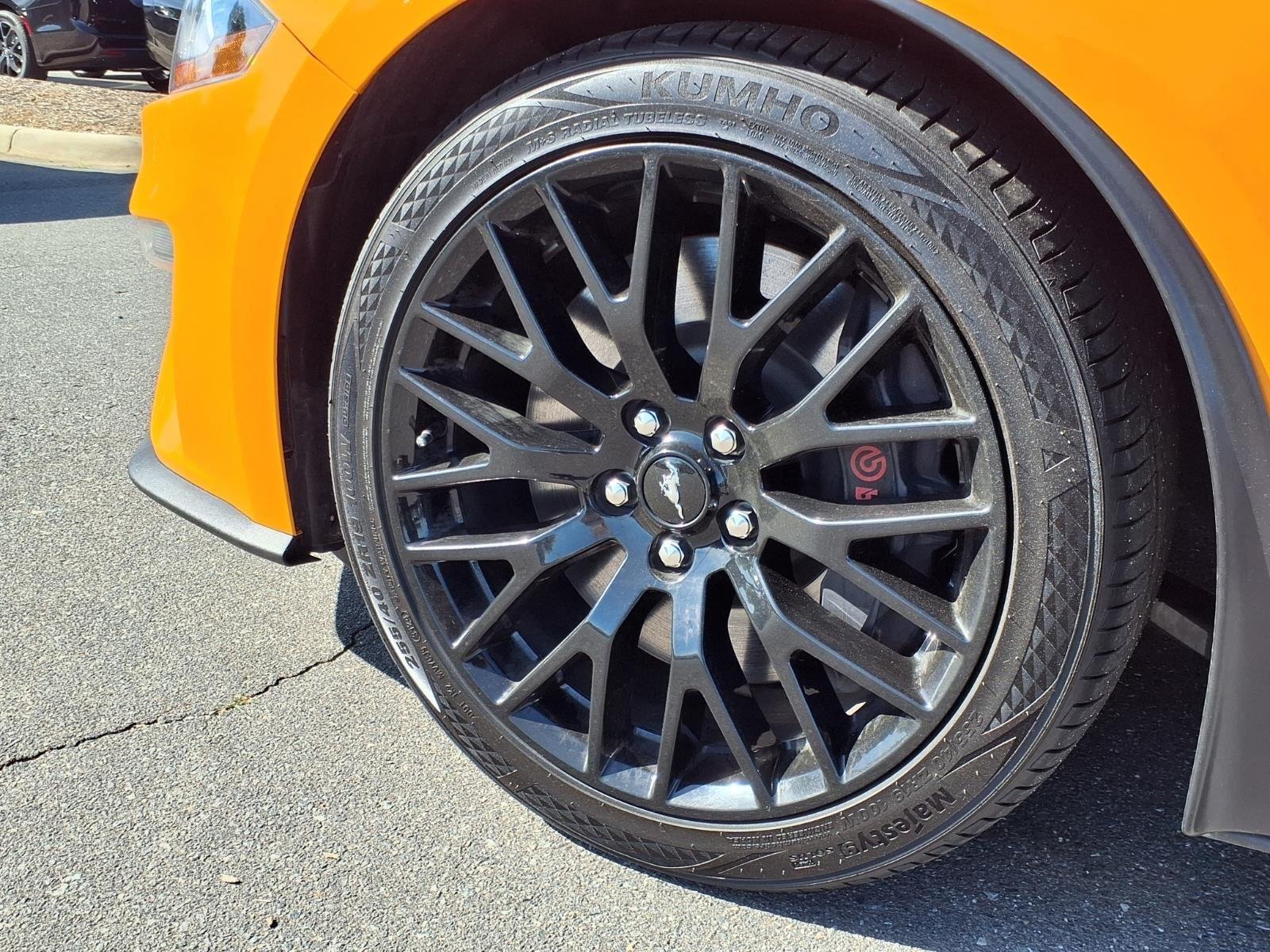 Used 2019 Orange Fury Metallic Tri-Coat Ford GT Premium image 11