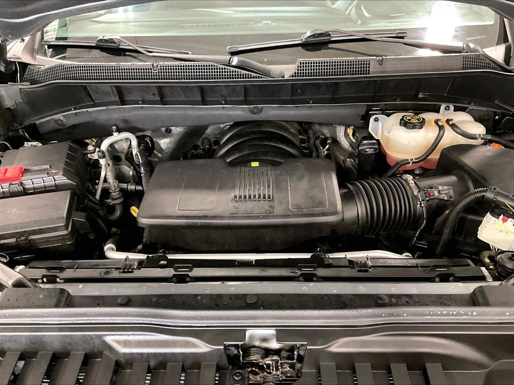 Used 2023 Gray Chevrolet LT image 29