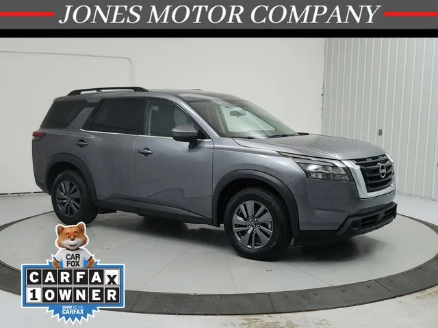 2025 Nissan Pathfinder SV 2WD's photo