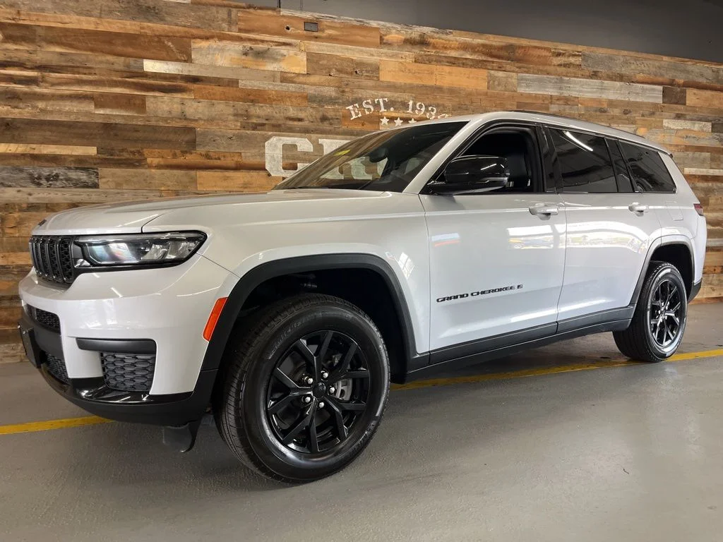 2024 Jeep Grand Cherokee L Altitude - Photo 13