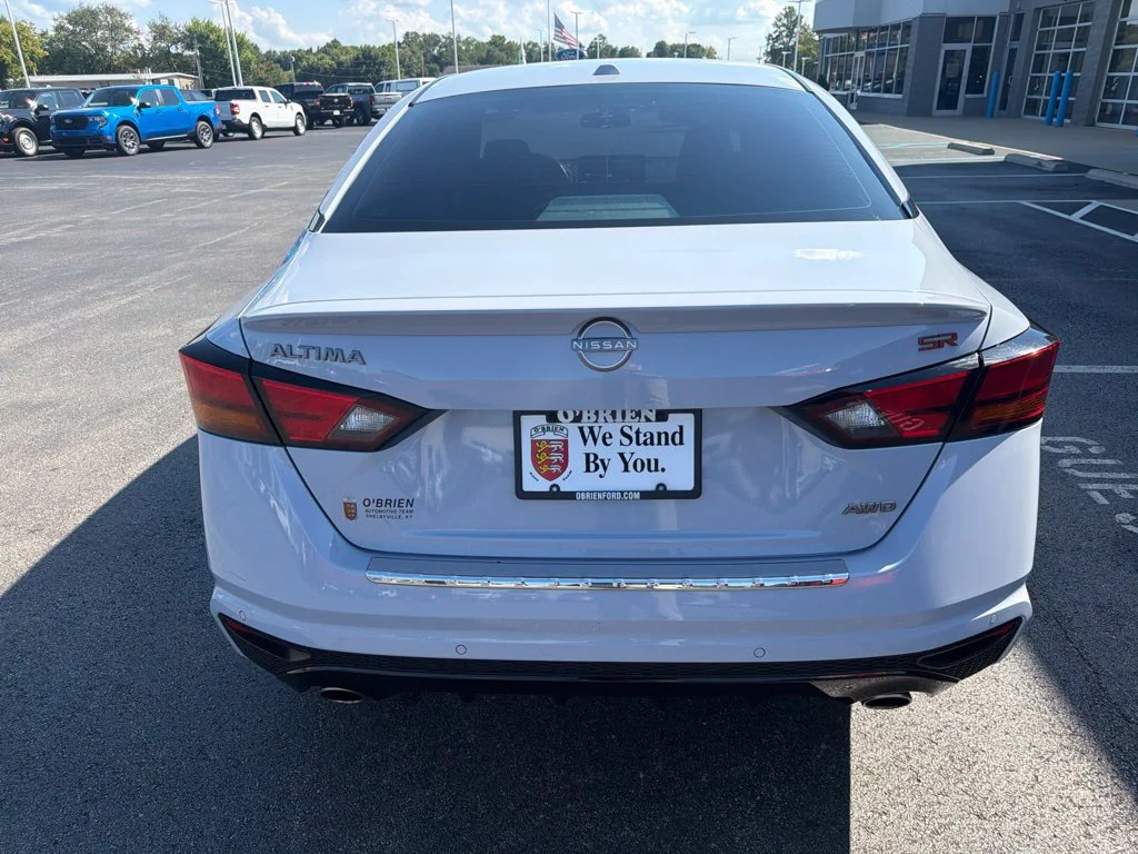 Used 2023 Gray Sky Pearl Nissan 2.5 SR image 4