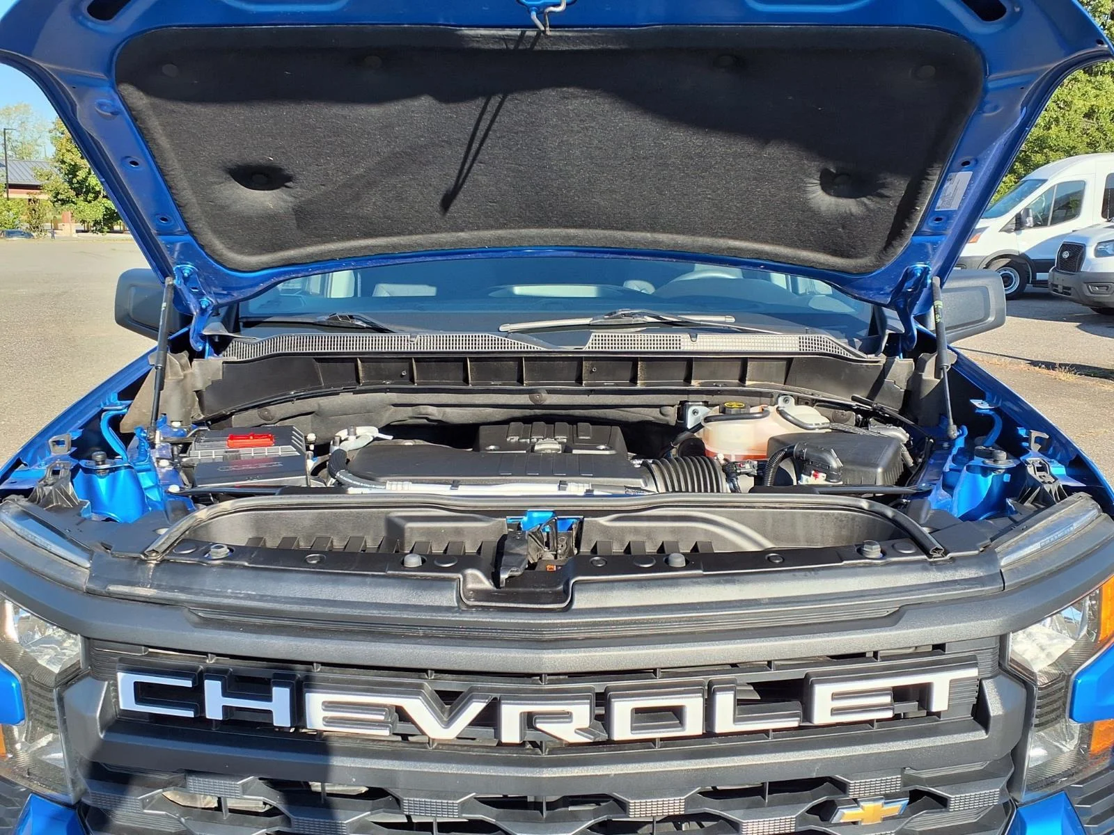 Used 2025 Riptide Blue Metallic Chevrolet Custom image 31