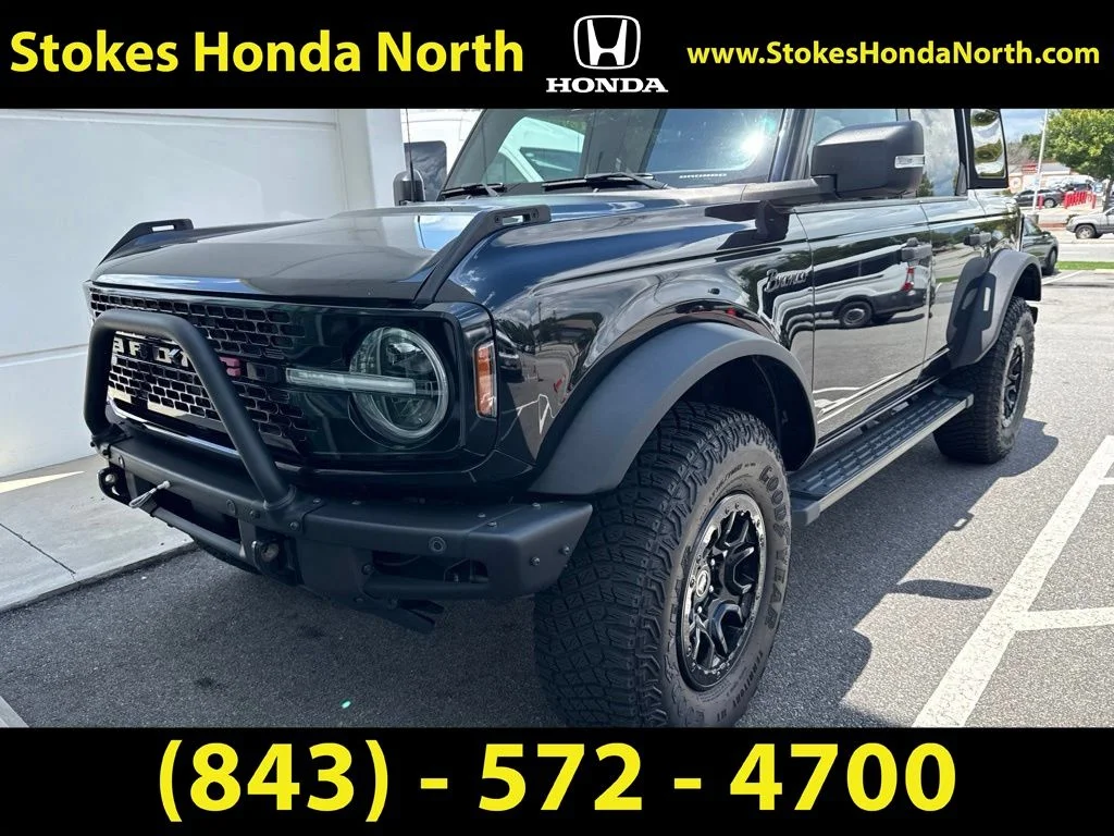 Used 2023 Black Ford Wildtrak image 2