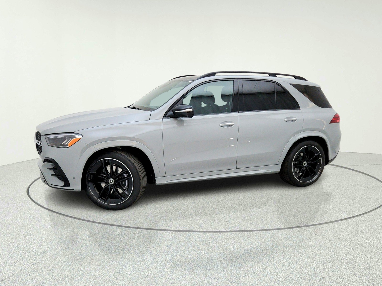 New 2026 MANUFAKTUR Alpine Grey Mercedes-Benz GLE 450 4MATIC® SUV image 15