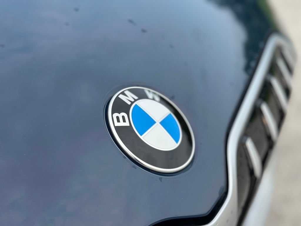 New 2027 Night Dusk Blue Metallic BMW  image 10