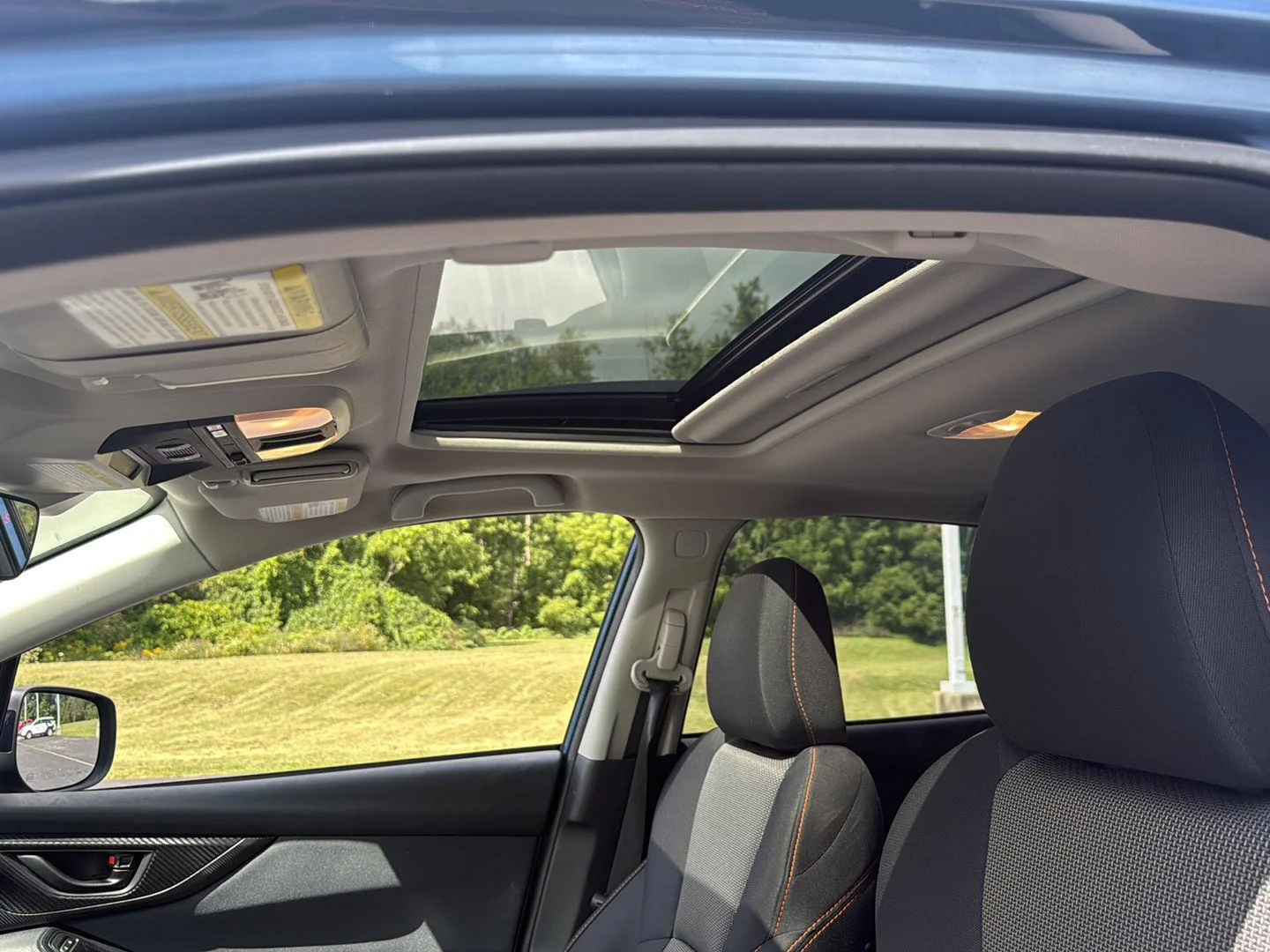 Used 2021 Horizon Blue Pearl Subaru Premium image 10