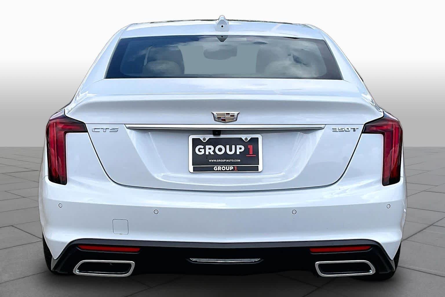 Used 2026 Vibrant White Tricoat Cadillac Premium Luxury image 5