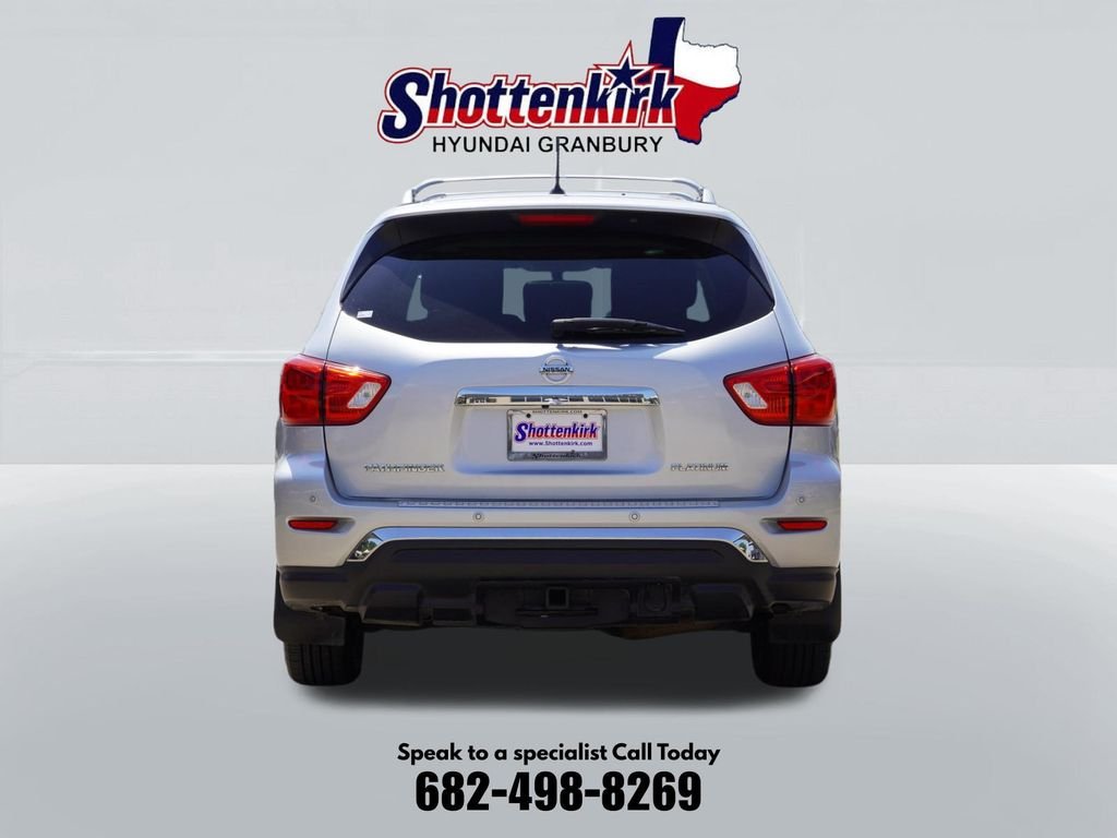 Used 2018 Silver Nissan Platinum image 7