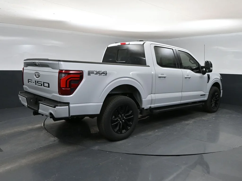 New 2025 White Ford Lariat image 2