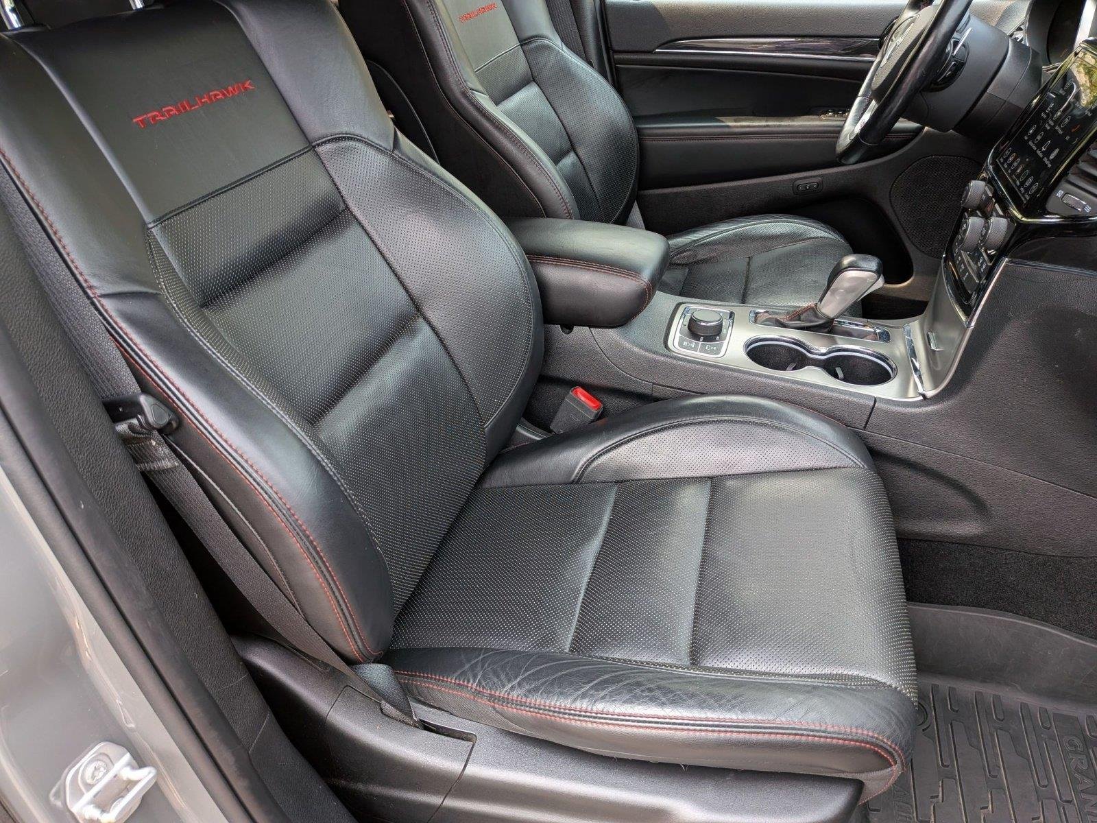 Used 2021 Sting-Gray Clearcoat Jeep Trailhawk image 33