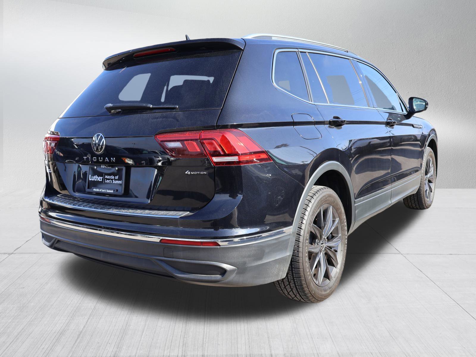 2022 Volkswagen Tiguan SE - Photo 7