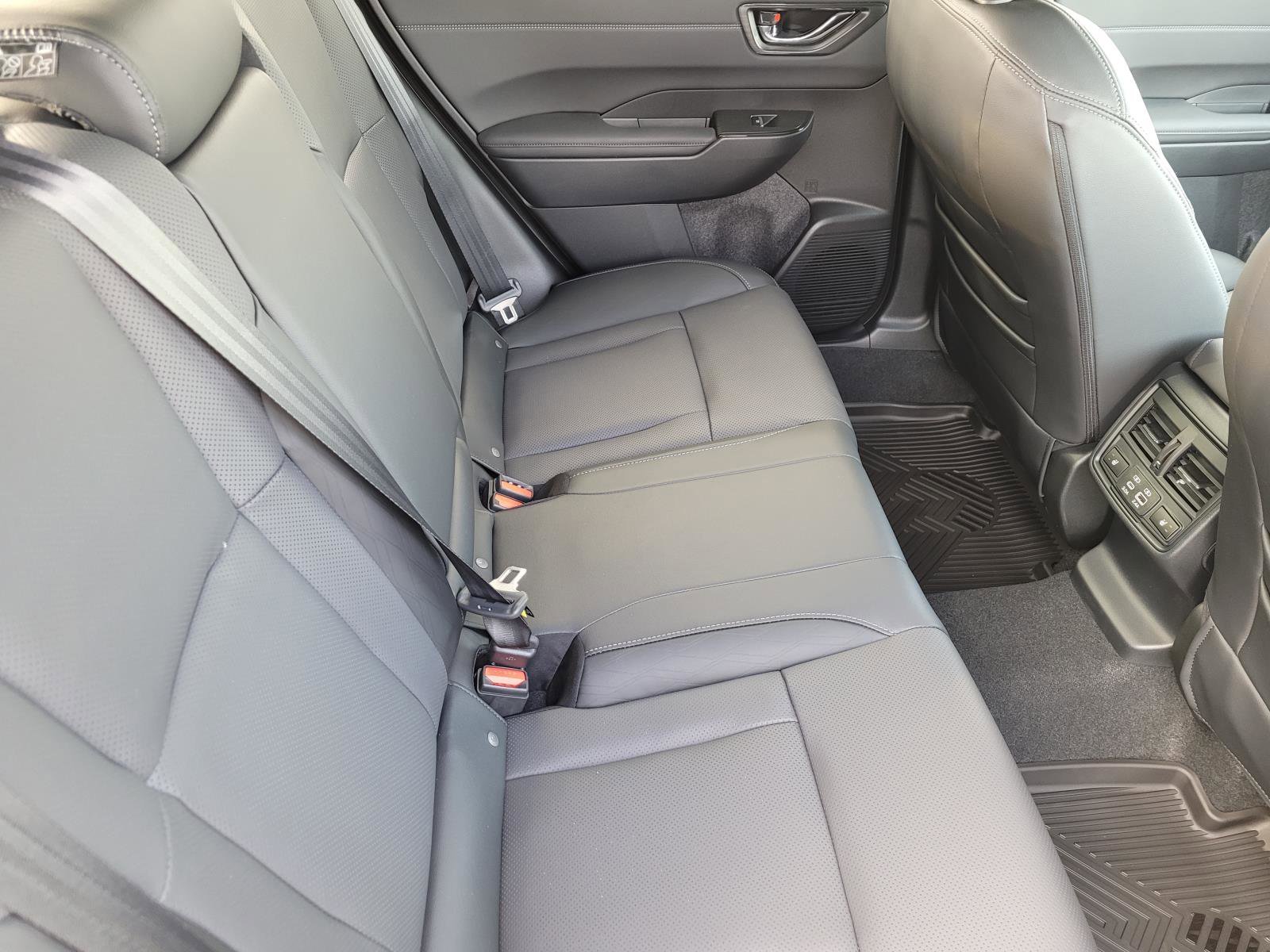 New 2026 ICE SILVER METALLIC Subaru Touring XT image 12