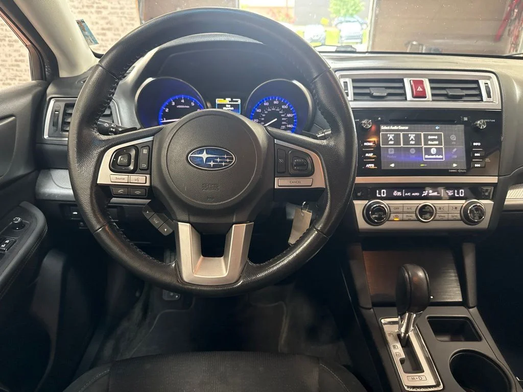 Used 2015 Twilight Blue Metallic Subaru 2.5i image 14