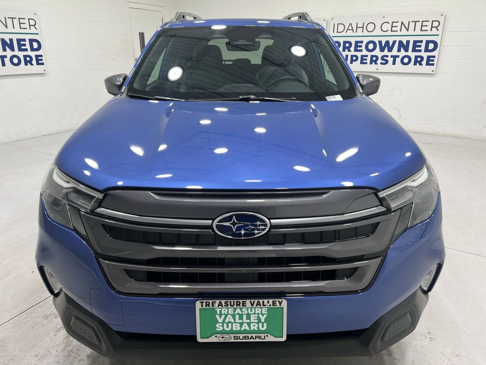 New 2026 DAYBREAK BLUE PEARL Subaru Premium image 3