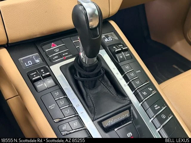 Used 2016  Porsche S image 31