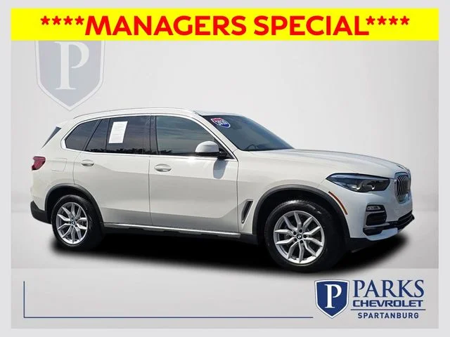 Used 2020 White BMW sDrive40i image 1