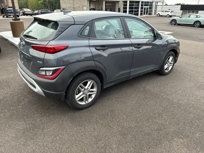 Certified Used 2023 Gray Hyundai SE image 5