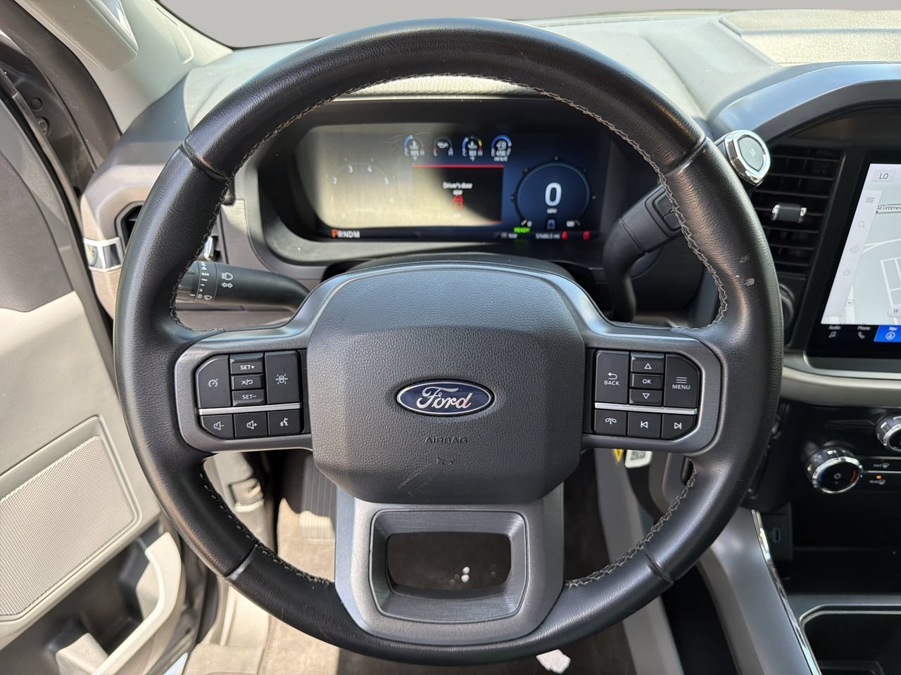Used 2024 Silver Metallic Ford XLT image 29