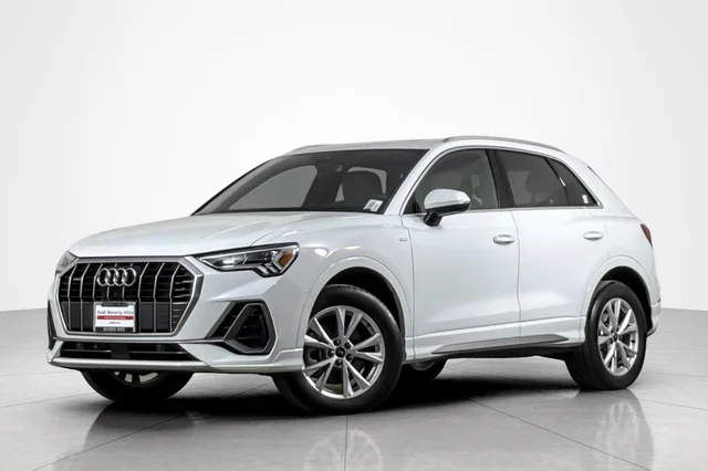 2023 Audi Q3 S line Premium 45 TFSI quattro
