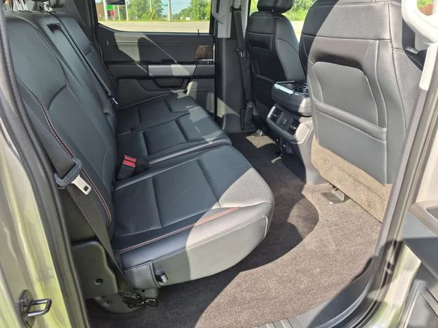 Used 2022 Silver Ford Lariat image 34