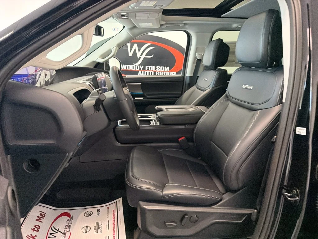 New 2027 Agate Black Metallic Ford MAX Platinum image 10