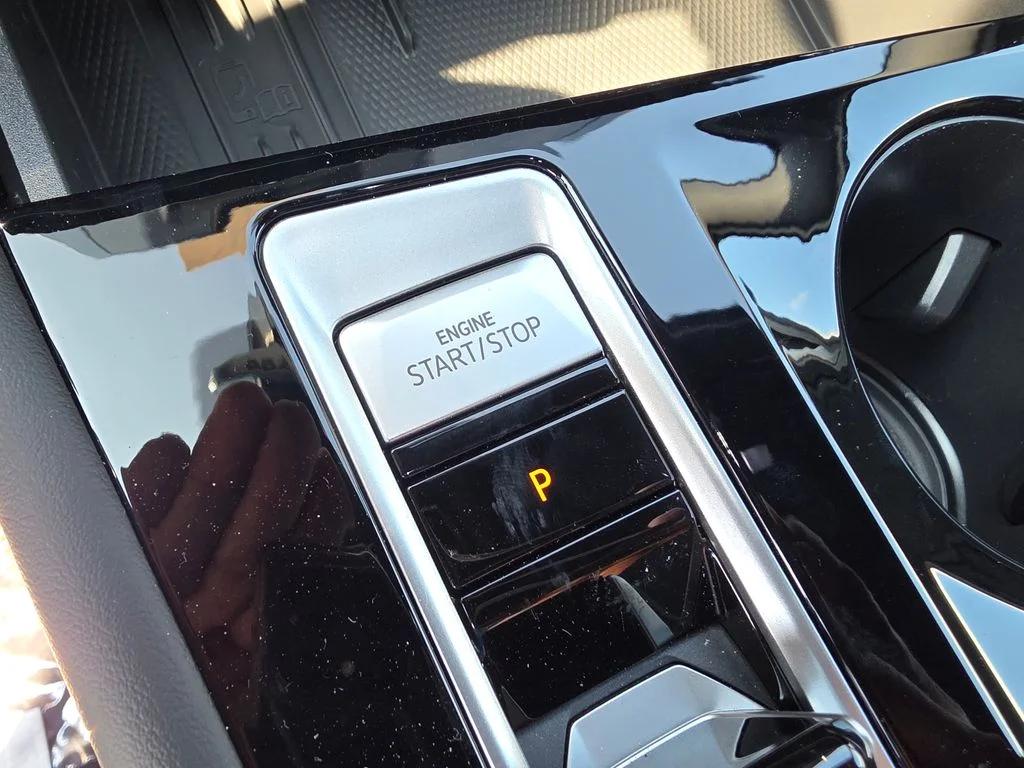 2026 Volkswagen Atlas Cross Sport SE w/Tech - Photo 27