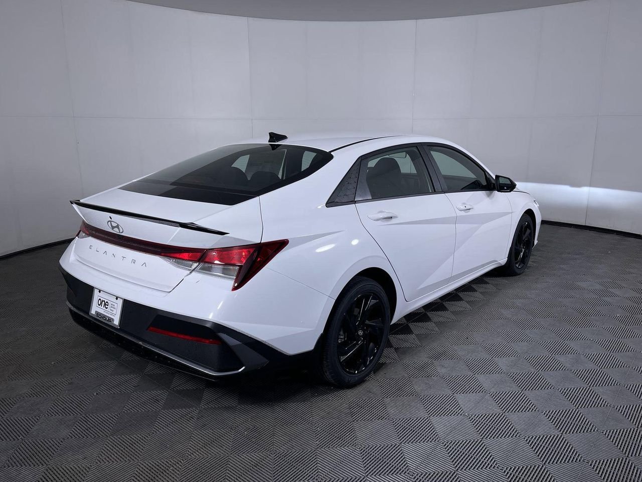 New 2026 Serenity White Hyundai SEL Sport image 5