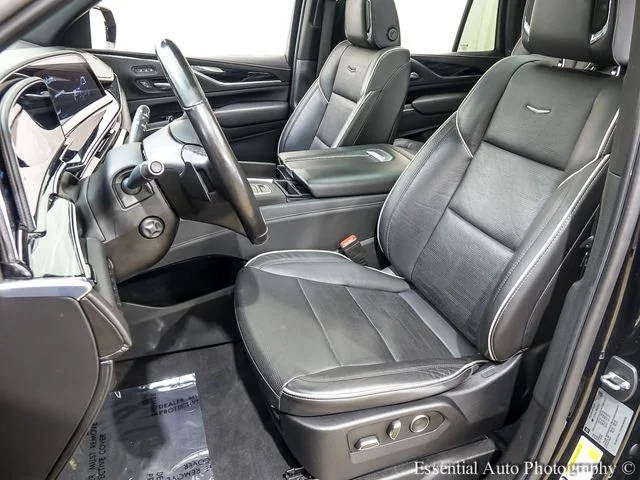 Used 2021 Black Cadillac Sport image 10