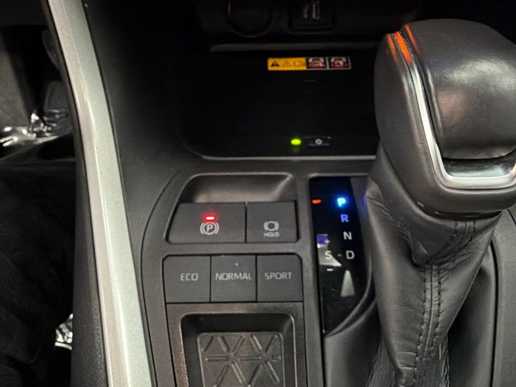 Used 2024 Blue Toyota XLE Premium image 19
