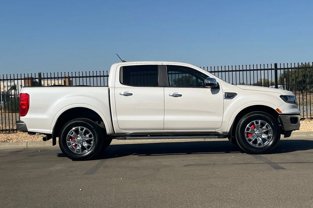 Used 2019 White Ford Lariat image 3