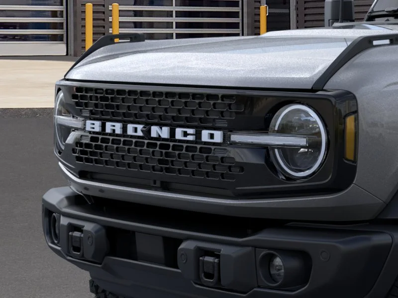 New 2025 Carbonized Gray Metallic Ford Badlands® image 61