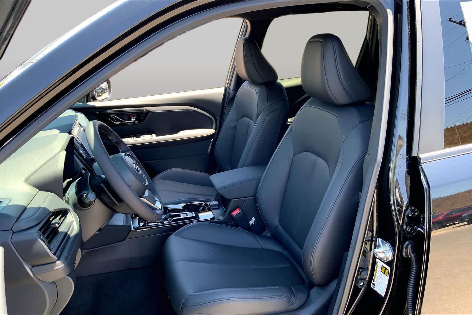 New 2026 CRYSTAL BLACK SILICA Subaru Limited Hybrid image 9