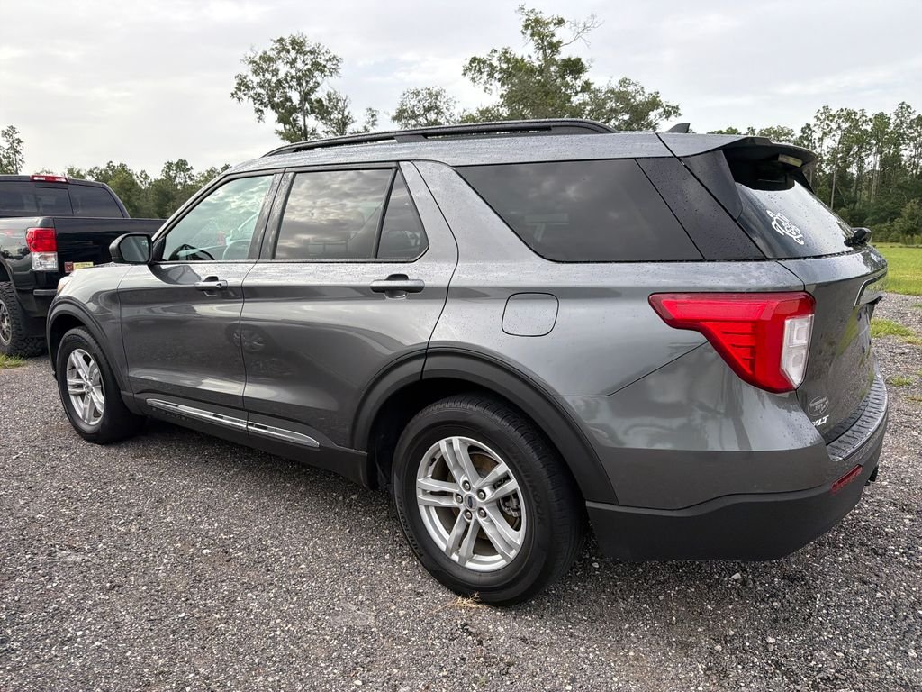 Used 2022 Gray Ford XLT image 8