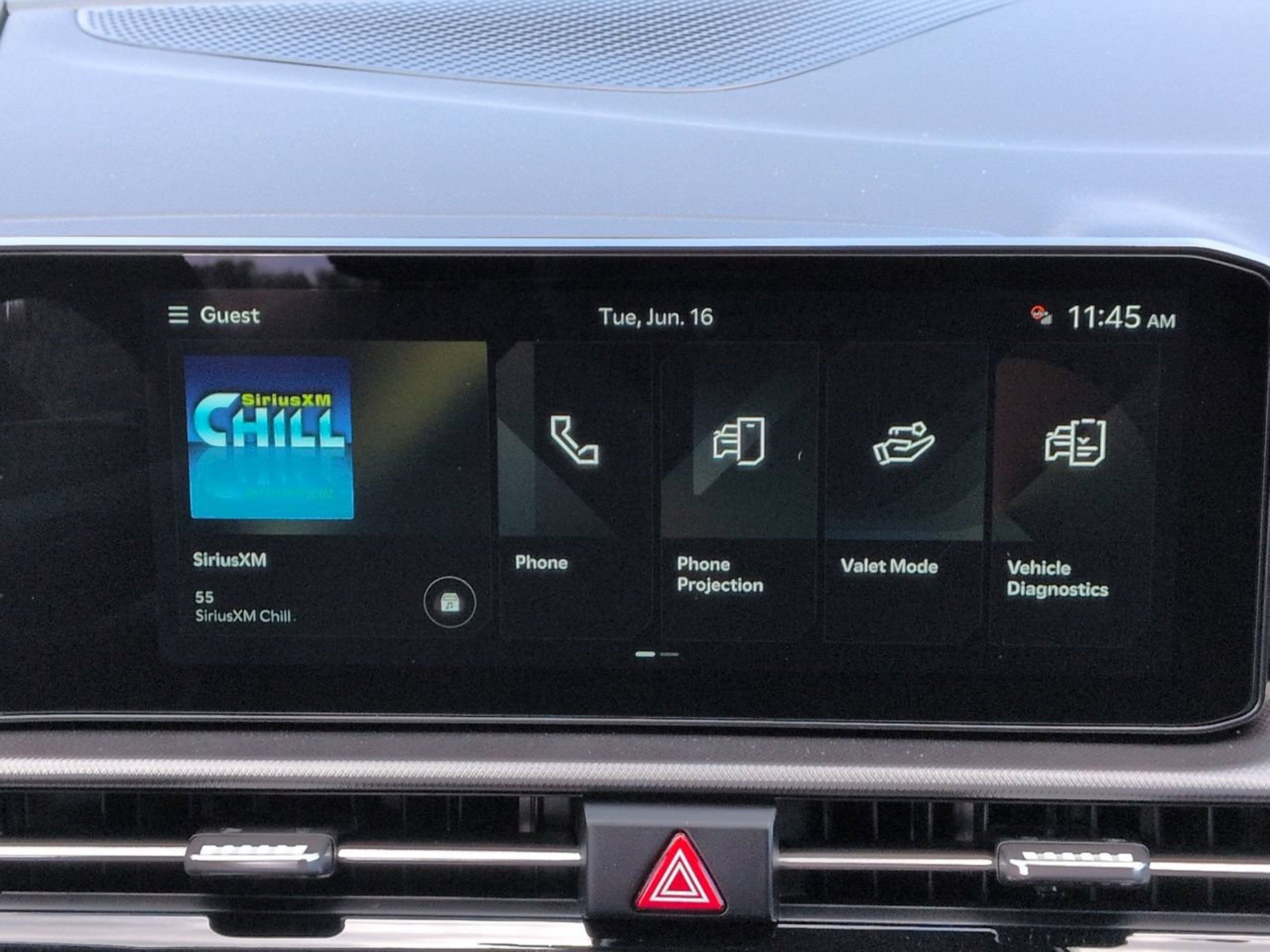 New 2026 Glacial White Kia LX image 20