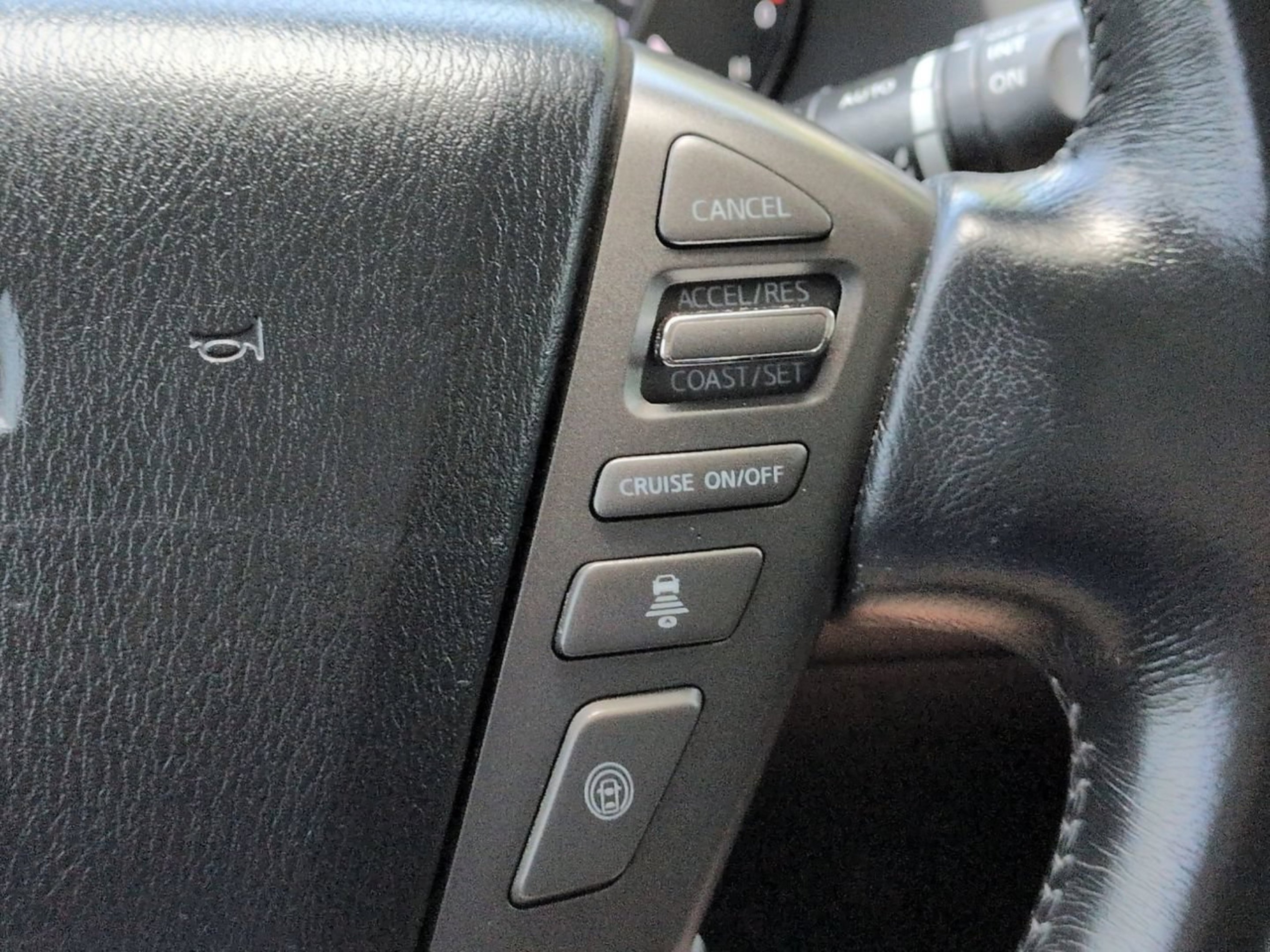 Used 2019 Hermosa Blue Pearl Nissan SL image 34