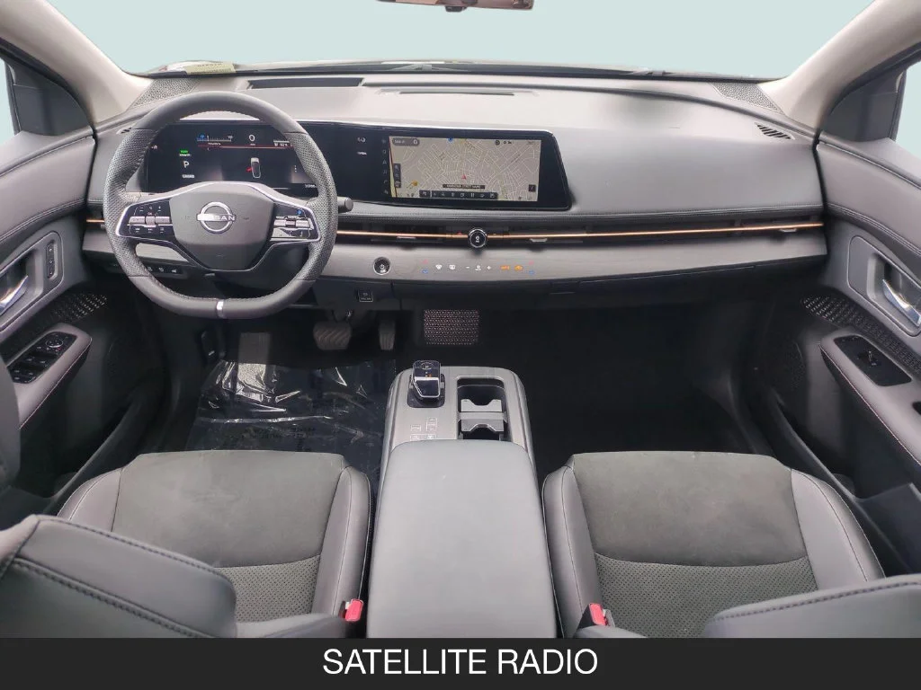 Used 2024 Green Nissan EVOLVE+ image 13