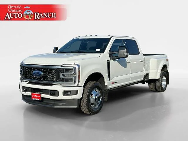 New 2026 Star White Metallic Tri-Coat Ford F-350® Platinum® image 26