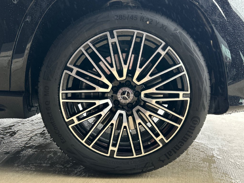 New 2027 Black Mercedes-Benz GLS 450 image 38