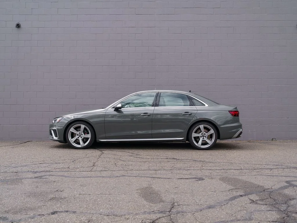 Used 2023 Chronos Gray Metallic Audi 3.0T Premium Plus image 2