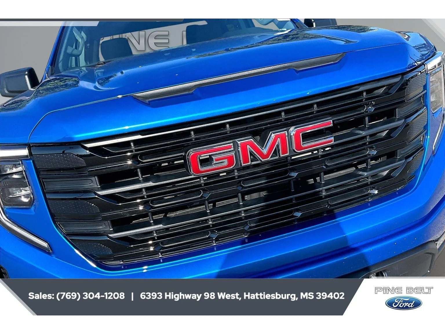 Used 2024 Dynamic Blue Metallic GMC Elevation image 22
