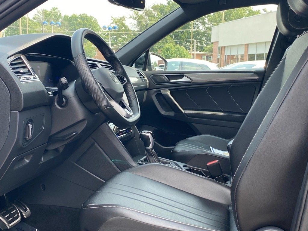 2022 Volkswagen Tiguan SE R-LINE BLACK - Photo 13