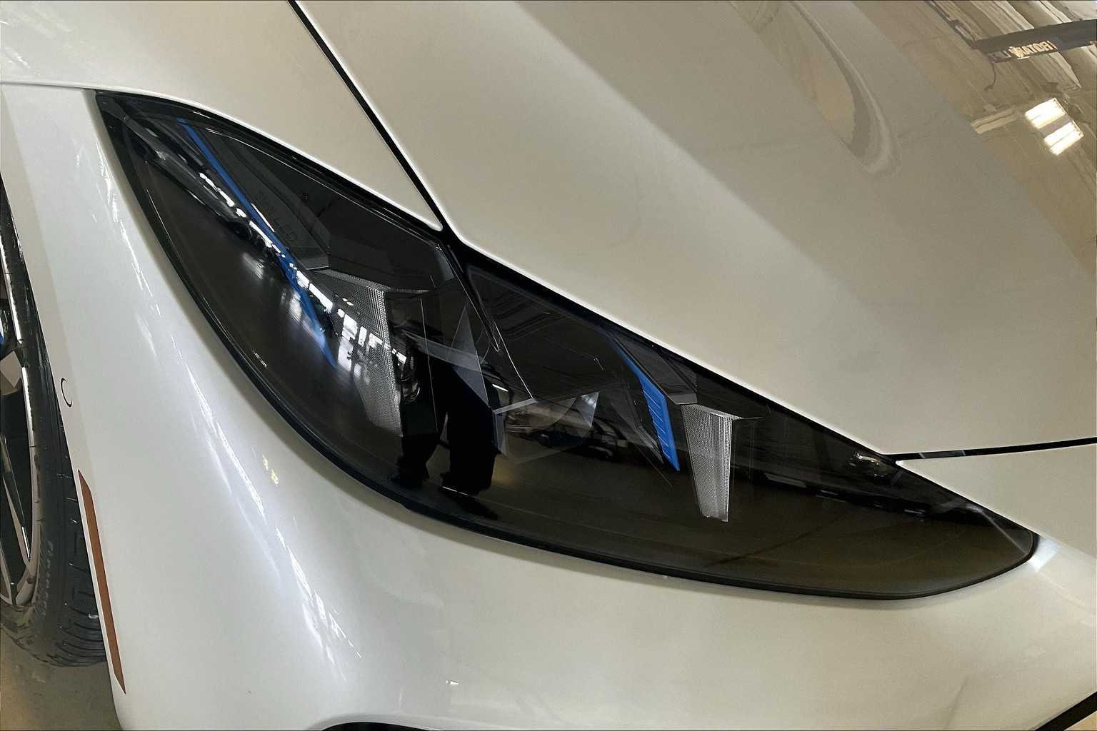 Used 2026 Mineral White Metallic BMW M440i image 13