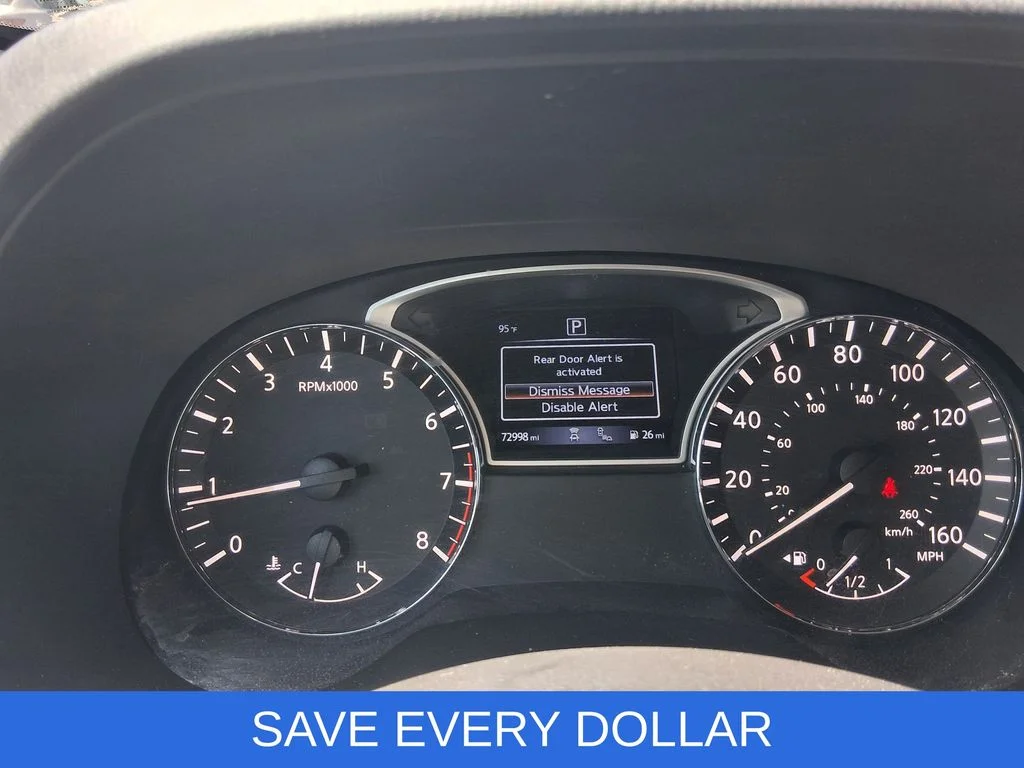 Used 2019 White Nissan SL image 5