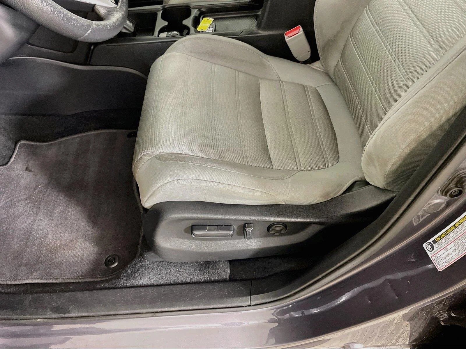 Used 2019 Modern Steel Metallic Honda EX image 22