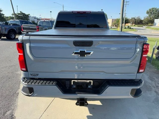 Used 2024 Gray Chevrolet LT image 8