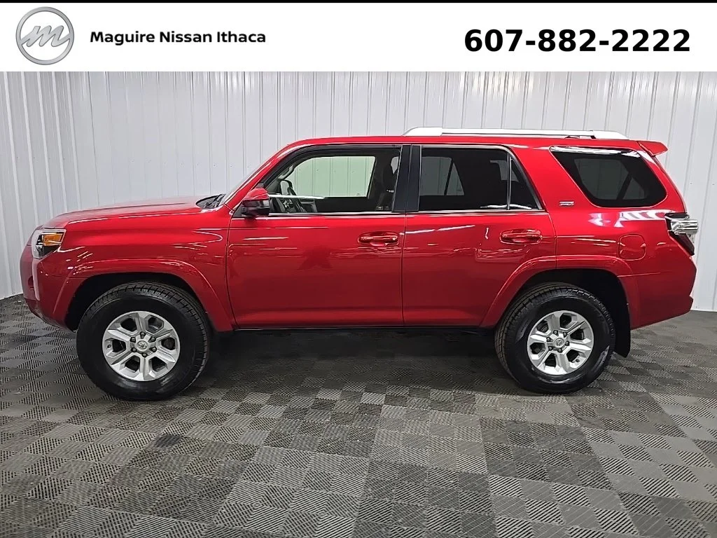 Used 2018 Red Toyota SR5 image 6