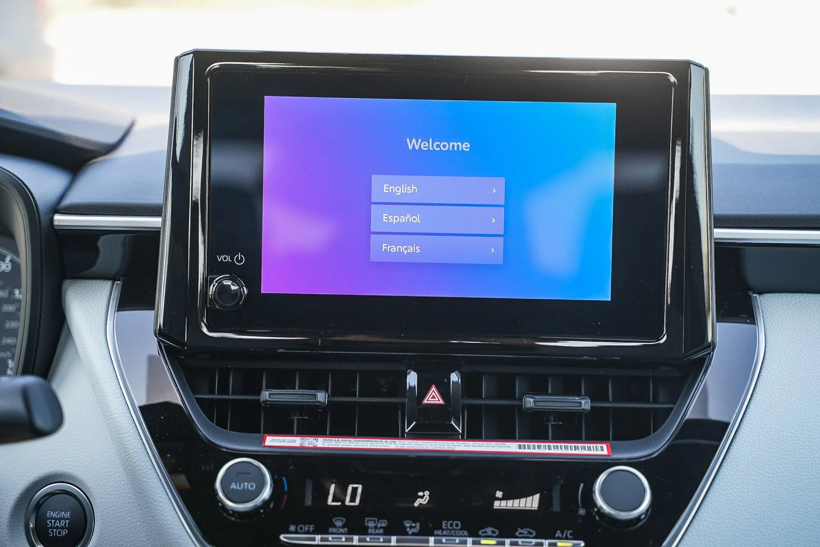2025 Toyota Corolla SE - Photo 10