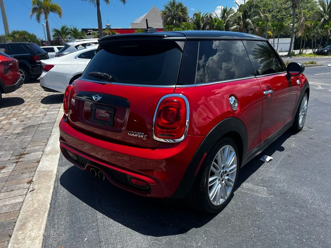 Used 2015  MINI Cooper S image 7